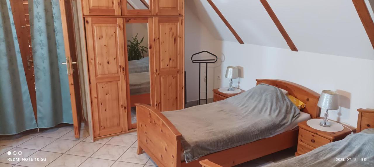 Vila Parraghegy Apartman Zalaszanto Exteriér fotografie